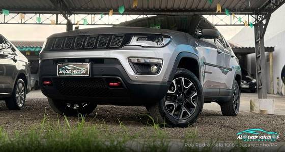 JEEP COMPASS 2.0 16V DIESEL TRAILHAWK 4X4 AUTOMÁTICO JEEP COMPASS 2.0 16V DIESEL TRAILHAWK 4X4 AUTOMÁTICO
